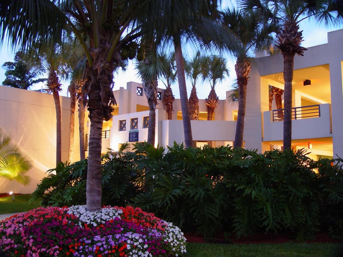 Pier Sixty-Six Hotel And Marina Fort Lauderdale Exterior foto